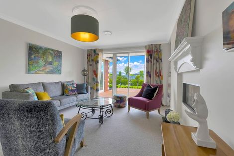 Photo of property in 2/2 Loe Place, Amberley, 7410