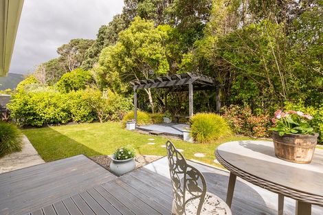 Photo of property in 10b Rimu Street, Waikanae, 5036