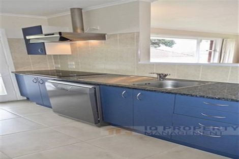 Photo of property in 1/15 East Coast Road, Milford, Auckland, 0620