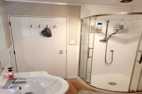 Photo of property in 53a Woodford Avenue, Henderson, Auckland, 0610