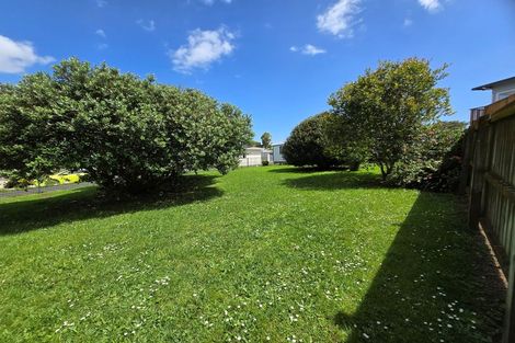 Photo of property in 40 Evans Road, Weymouth, Auckland, 2103