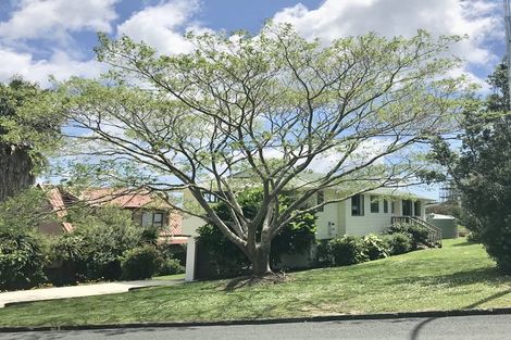 Photo of property in 2 Dudley Crescent, Cable Bay, 0420