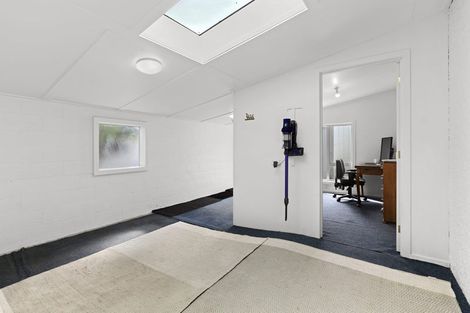 Photo of property in 21 Gisborne Terrace, Opunake, 4616