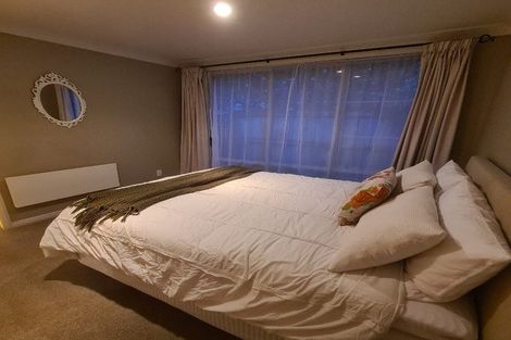 Photo of property in 3 The Esplanade, Huntington, Hamilton, 3210