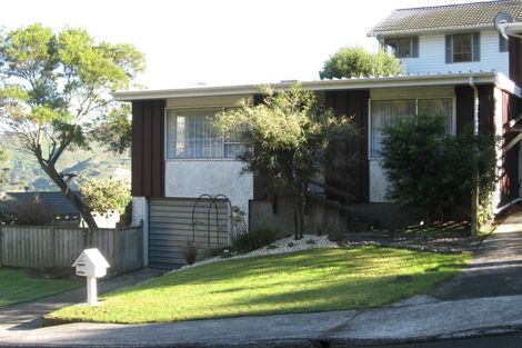 Photo of property in 3 Kingsley Street, Stokes Valley, Lower Hutt, 5019