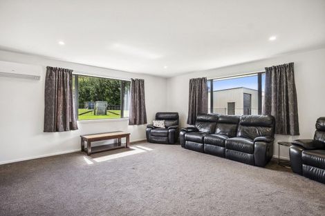 Photo of property in 30 Tara Hills Drive, North Taieri, Mosgiel, 9092