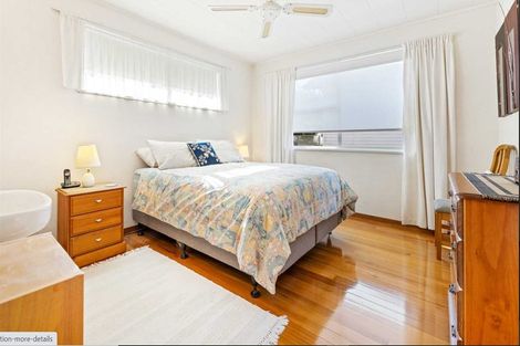 Photo of property in 23 Finlow Drive, Te Atatu South, Auckland, 0610