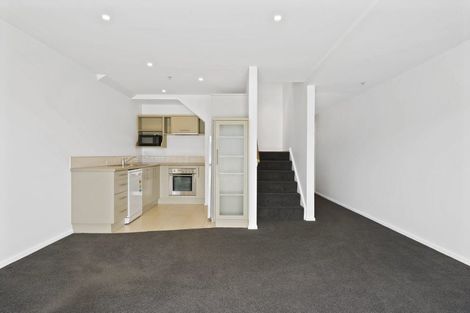 Photo of property in Coromandel Heights, 3/111 Coromandel Street, Newtown, Wellington, 6021
