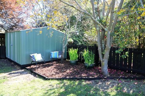 Photo of property in 16 King Street, Carterton, 5713