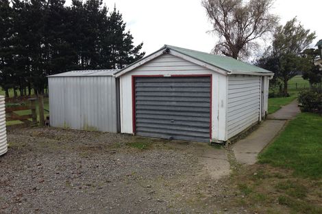 Photo of property in 435 Fitzherbert East Road, Aokautere, Palmerston North, 4471