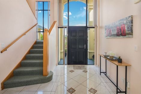 Photo of property in 7 Gresford Place, Churton Park, Wellington, 6037