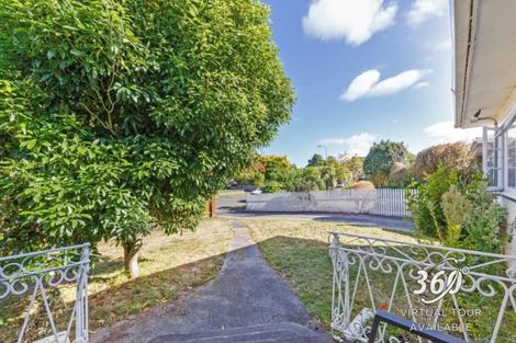 Photo of property in 8 Galway Avenue, Hokowhitu, Palmerston North, 4410