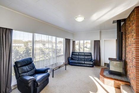 Photo of property in 4 Lyttelton Crescent, Tamatea, Napier, 4112