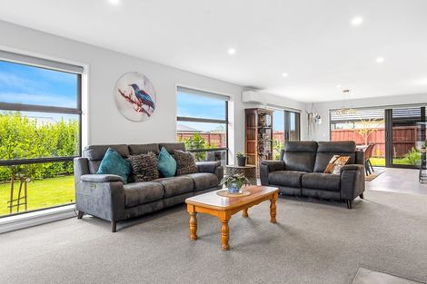 Photo of property in 82 Lady Isaac Drive, Rolleston, 7615