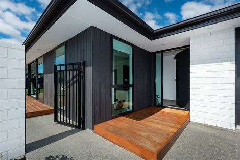 Photo of property in 13 Forge Close, Halswell, Christchurch, 8025