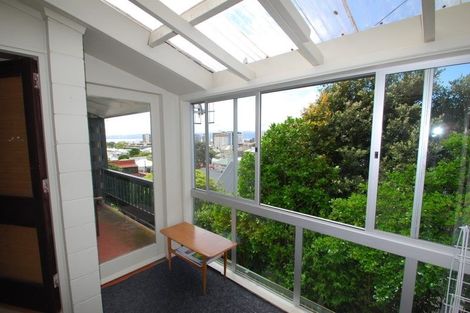 Photo of property in 6/219 Grant Road, Thorndon, Wellington, 6011