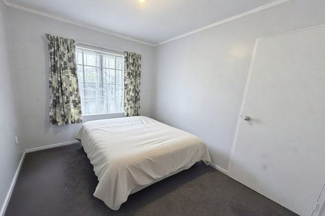 Photo of property in 19 Miriam Corban Heights, Henderson, Auckland, 0612
