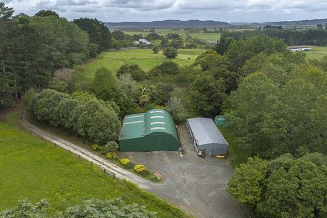 Photo of property in 49 Evans Road, South Head, Helensville, 0874