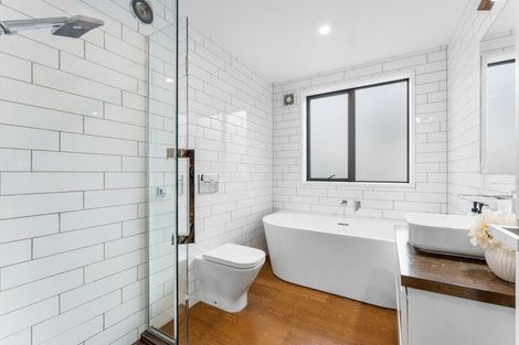 Photo of property in 339 Ridge Road, Paremoremo, Albany, 0793