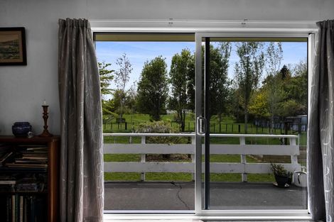 Photo of property in 8 Karaka Street, Inglewood, 4330