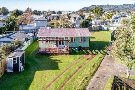 Photo of property in 138 Lorraine Place, Whangamata, 3620