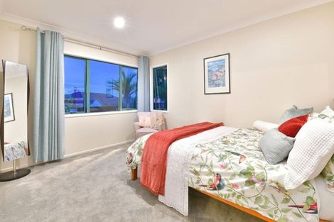 Photo of property in 72 Island View Drive, Gulf Harbour, Whangaparaoa, 0930