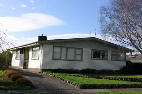 Photo of property in 4 Greenock Place, Awapuni, Palmerston North, 4412