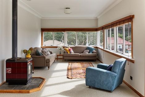 Photo of property in 12 Tamar Street, New Plymouth, 4310