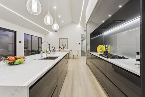 Photo of property in 1 Piwari Lane, Taupaki, 0782