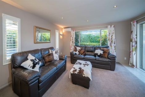 Photo of property in 6 Carmana Gardens, Rangiora, 7400