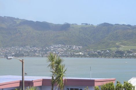 Photo of property in 12 Eskdale Road, Papakowhai, Porirua, 5024