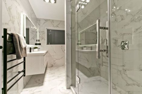 Photo of property in 91 San Valentino Drive, Henderson, Auckland, 0612