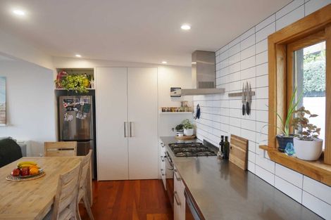 Photo of property in 187 Mount Pleasant Road, Mount Pleasant, Christchurch, 8081