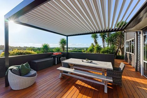 Photo of property in 36 Raukawa Road, Peka Peka, Waikanae, 5391