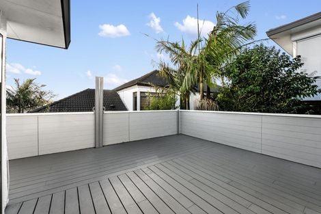 Photo of property in 2/36 Nihill Crescent, Mission Bay, Auckland, 1071