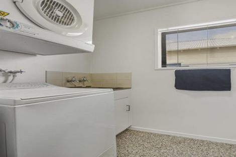 Photo of property in 33a Hargest Crescent, Saint Kilda, Dunedin, 9012