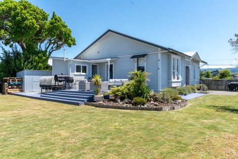 Photo of property in 9 Garrison Street, Carterton, 5713