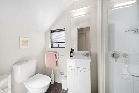 Photo of property in Elkridge Apartments, 2/64 Marina Drive, Frankton, Queenstown, 9300