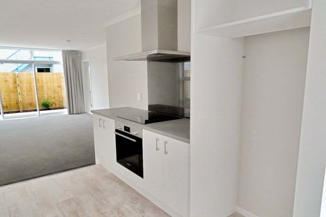 Photo of property in 358 George Street, Stokes Valley, Lower Hutt, 5019