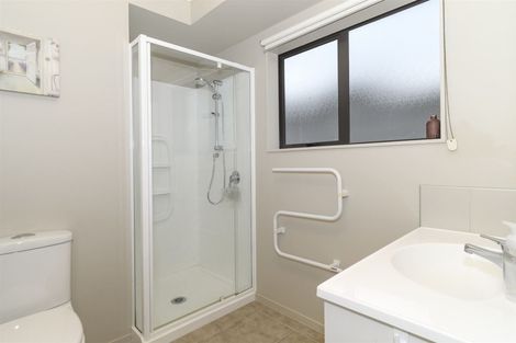 Photo of property in 15 Discovery Avenue, Welcome Bay, Tauranga, 3112