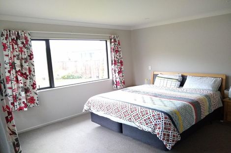 Photo of property in 12 Moonsail Drive, Whitby, Porirua, 5024