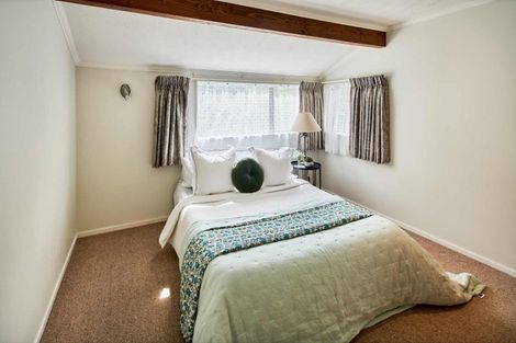 Photo of property in 51 Peterhouse Street, Tawa, Wellington, 5028