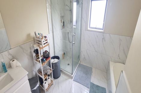 Photo of property in 47 Tiri Tiri Road, Birkdale, Auckland, 0626