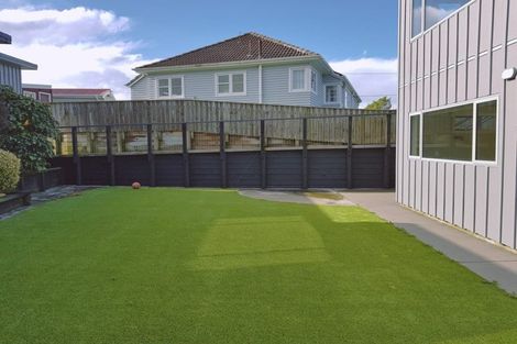 Photo of property in 156 Homebush Road, Khandallah, Wellington, 6035