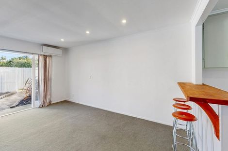 Photo of property in 2/74 Asquith Avenue, Mount Albert, Auckland, 1025