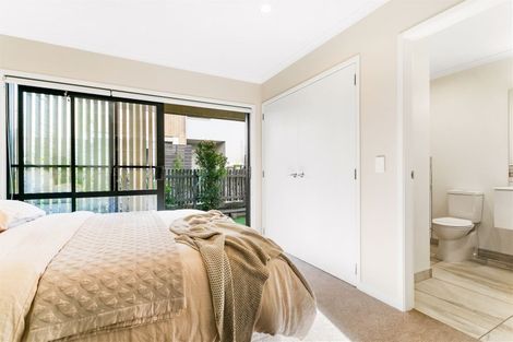 Photo of property in 12 Pheasant Lane, Hobsonville, Auckland, 0616