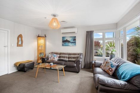 Photo of property in 1/11 Harris Crescent, Papanui, Christchurch, 8053