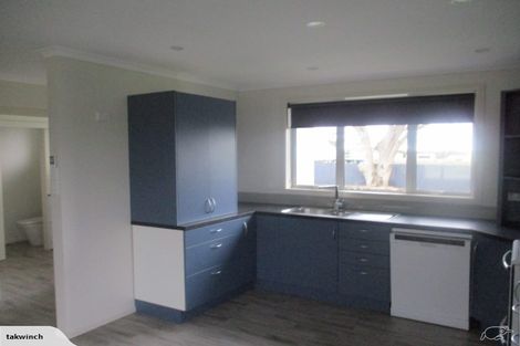 Photo of property in 6 Maddren Street, Winchester, 7985