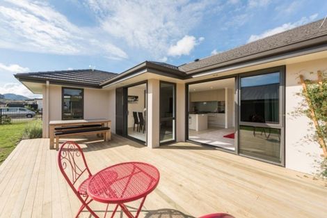 Photo of property in 16 Woolshed Drive, Stoke, Nelson, 7011