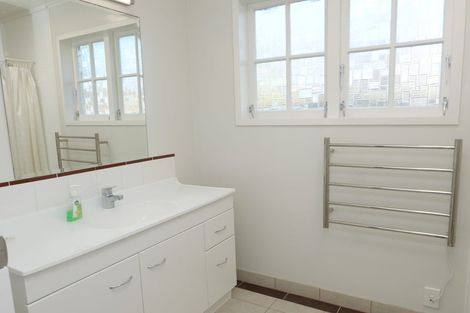 Photo of property in 2 Koromiko Road, Waikanae, 5036